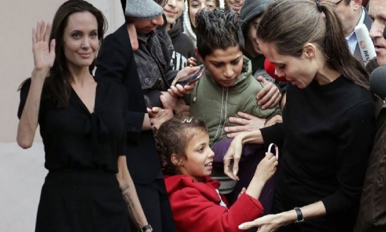 Ünlü doktor, Angelina Jolie’nin durumuyla ilgili acı itirafta bulundu!