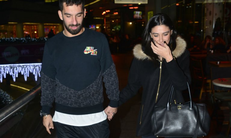 Arda Turan ve Aslıhan Doğan evleniyor!