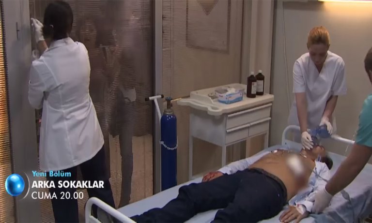 Arka Sokaklar 399. bölümde Hüsnü, yaşamla ölüm arasında!