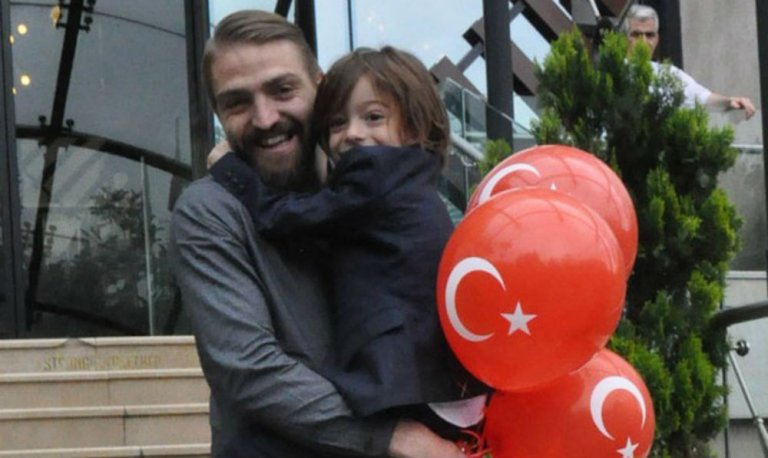 Caner Erkin’in 4.2 milyon liralık bekar evi