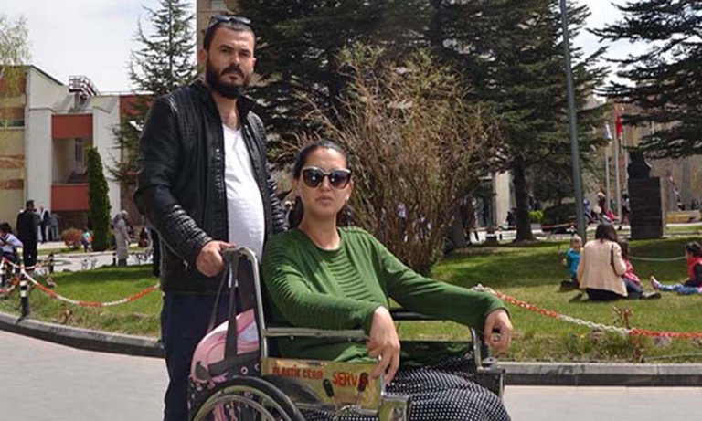 O Ses Türkiye’nin Nur Cennet’i tekerlekli sandalyede!
