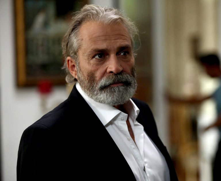 Haluk Bilginer’in BBC dizisinden fragman var