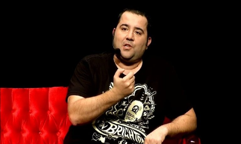 Ata Demirer taburcu oldu!