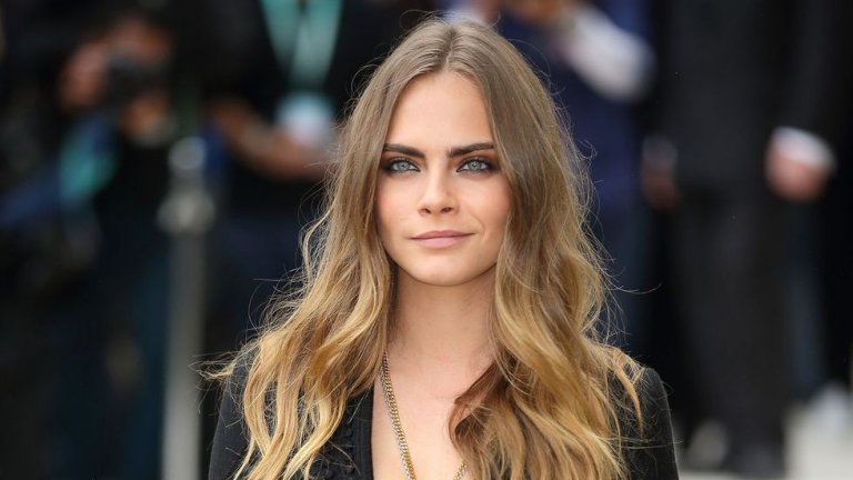 Karanlık Kadın Cara Delevingne