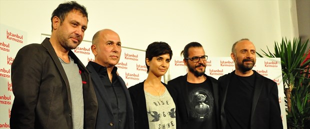 istanbul-kirmizisi-icin-dev-kadro,8TNBwzK9IkiT5yGDT2UKOA