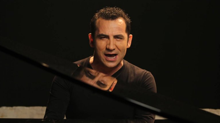 Ferhat Göçer ‘den Sarıyer Marşı