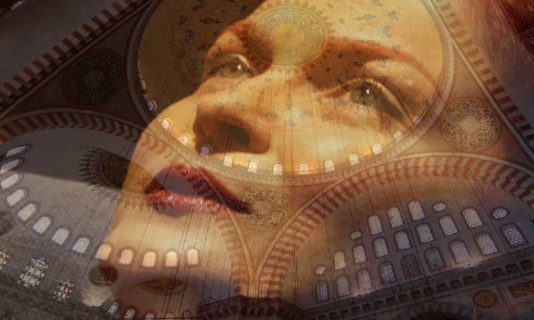 Nurseli İdiz kimdir?