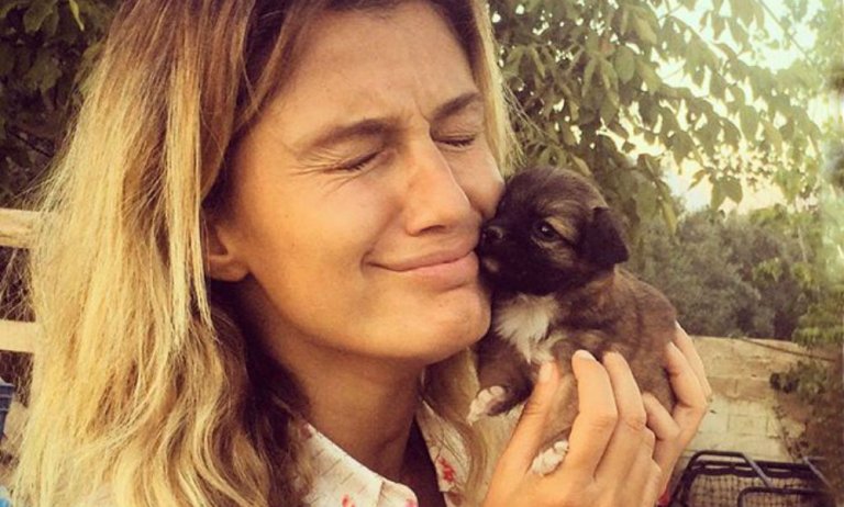 Tuğba Özay’ın acı günü!