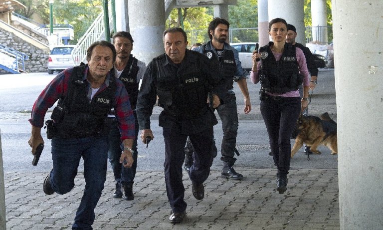 Arka Sokaklar’dan reyting atağı!