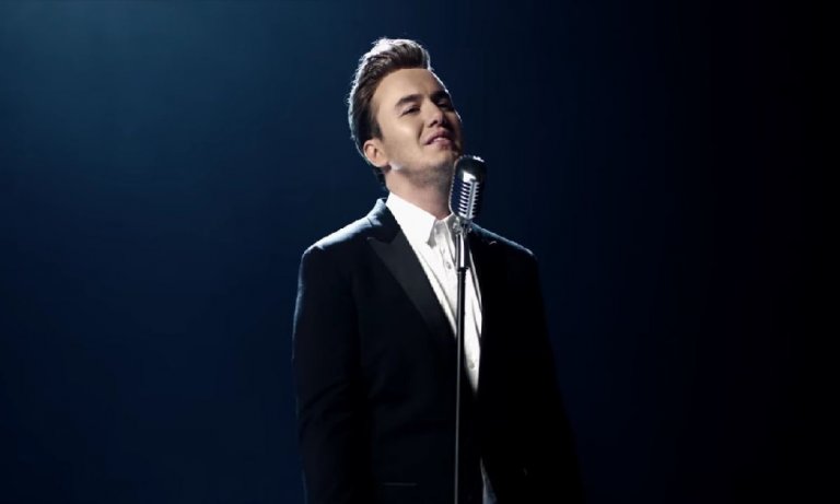 Mustafa Ceceli hayranına hakaret etti!