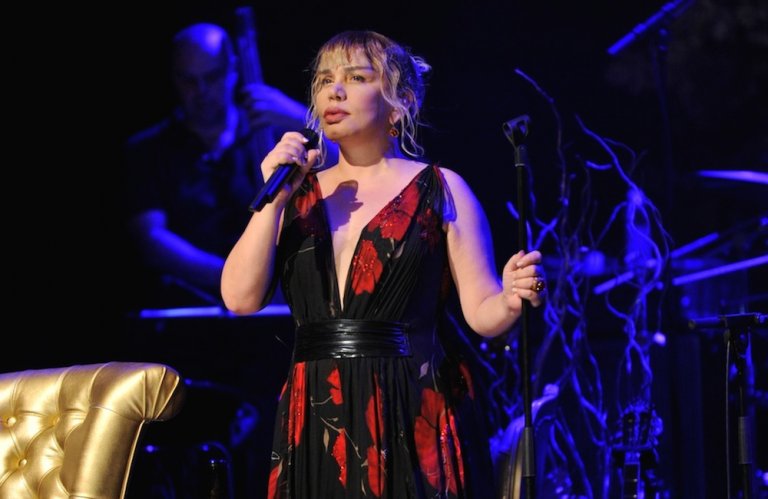 Sezen Aksu ‘dan LGBT Komitesine Mektup