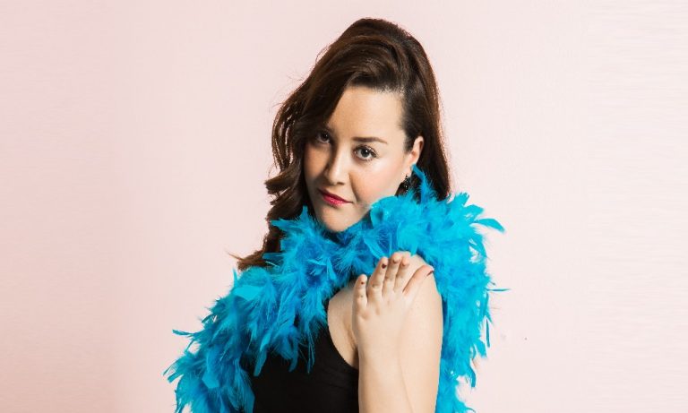 Duygu Karaca kimdir?