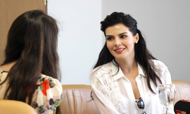 Hatice Şendil’in makyajsız hali şaşırttı!