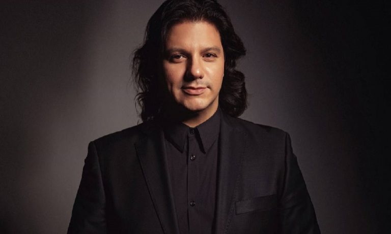 Kubat, Marmaris’te tatilin tadını çıkarıyor!