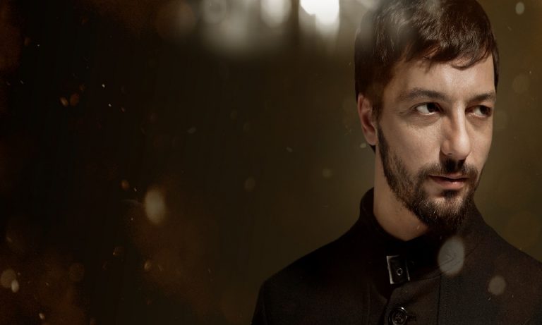 Mehmet Erdem kimdir?