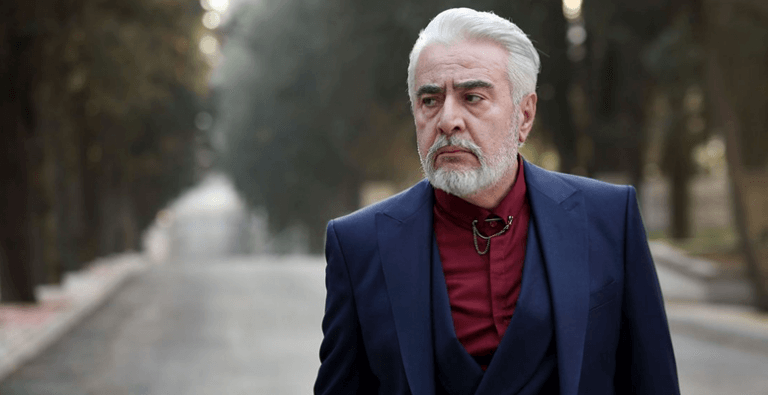 Uğur Yücel kimdir?