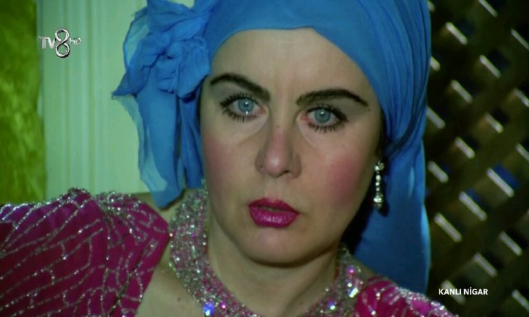 Fatma Girik ameliyat oldu!