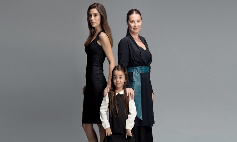 Cansu Dere’den annelik itirafı: “Yapmak isteyeceğim bir şey değil”