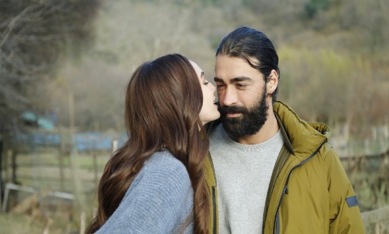 Birce Akalay ve Sarp Levendoğlu boşanmaktan vazgeçti!