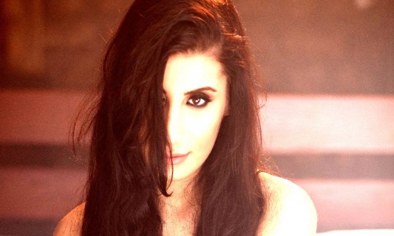 İrem Derici yaptığı yorumla eski eşine gönderme mi yaptı? “Geri dönmek isteyebilirsin”