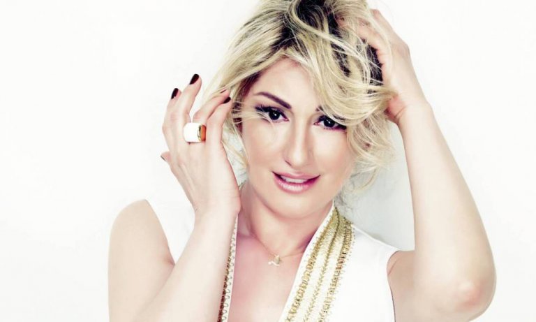 MUAZZEZ ERSOY SIDIKA’NIN HAYALİNİ GERÇEKLEŞTİRDİ!