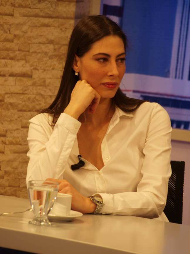 Şenay Akay " Tacize Uğradım , Darp Edildim "