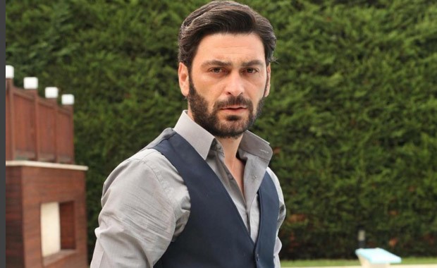  Harvard Üniversitesi'ni Tam Burslu Kazanan Oyuncu Ece Hakim 