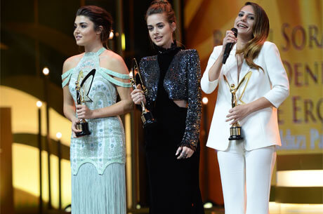 Nilay Deniz Serenay Sarıkaya'ya Benzetilmekten Rahatsızlık Duyuyor