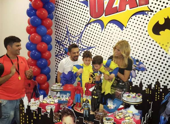 Çağla Şikel Eski Eşi Emre Altuğ İle Yeniden  Biraraya Geldi 