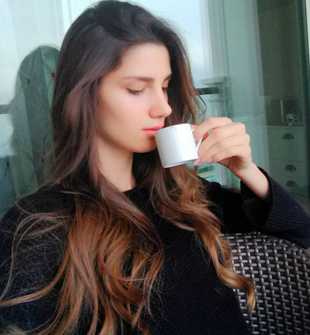 Best Model Of Turkey 2016 Birincisi Gizem Kayalı Burnunu Yaptırdı