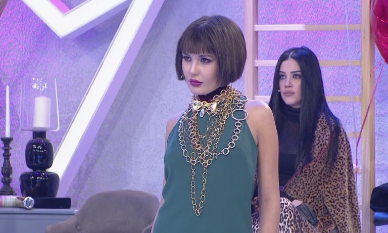 İşte Benim Stilim yarışmacısı Bahar Candan ağladı: “Babamın fabrikası yok”