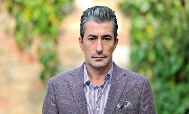 Erkan Petekkaya ameliyat masasına yattı!