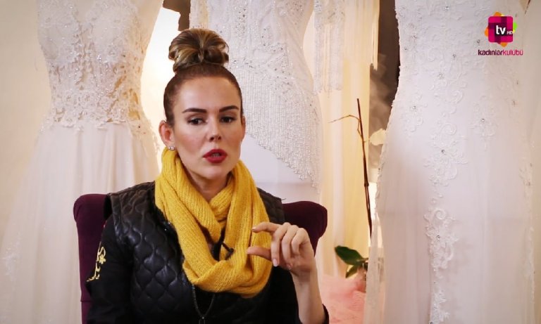 İpek Tanrıyar, Umre fotoğrafını yorumlara kızdı