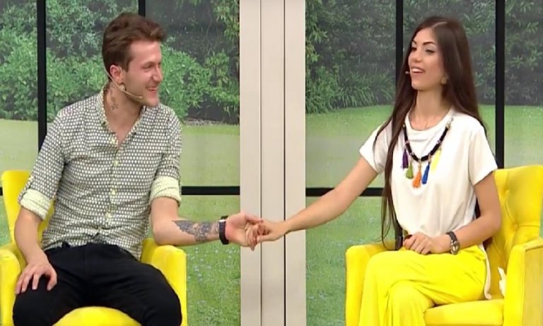 Zuhal Topal’ın programında evlenen Erkan-Zahra çifti, bu kez bebek için stüdyoda