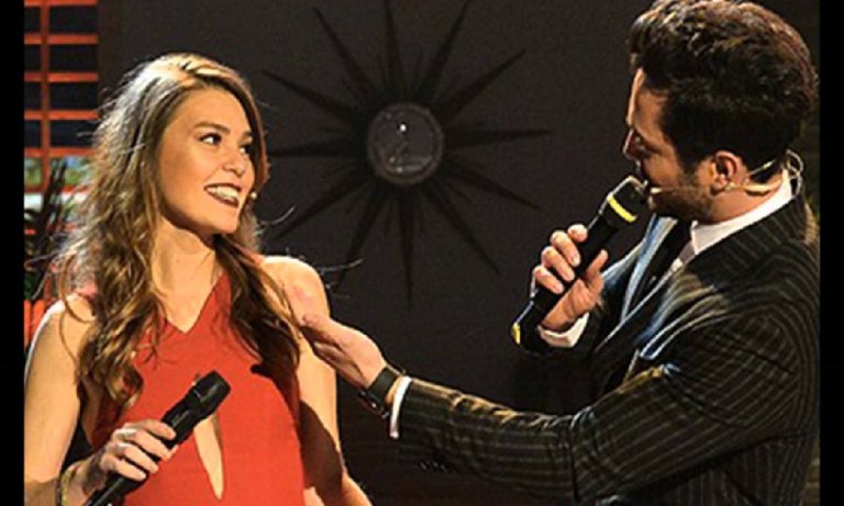 Ayrıldıkları konuşulan Aslı Enver ve Murat Boz’dan romantik düet!