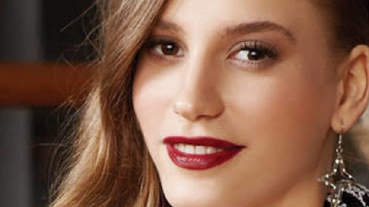 serenay sarıkaya ile ilgili görsel sonucu"