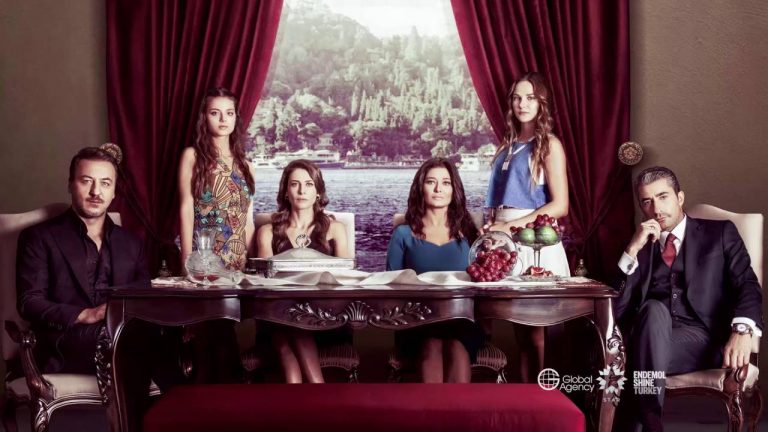 Paramparça Hala İzleniyor!