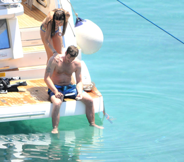 Kıvanç'la Romantik Tatil!