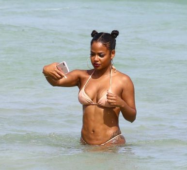 Christina-Milian-frikikleri