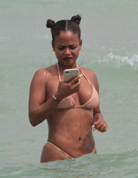 Christina-Milian-selfie