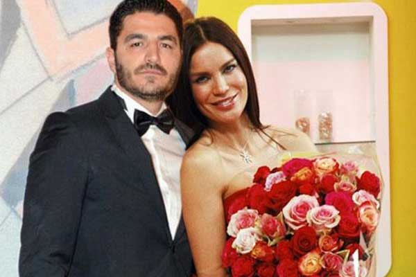 ugur-akkus-ile-ebru-salli-imam-nikahi-kiydi