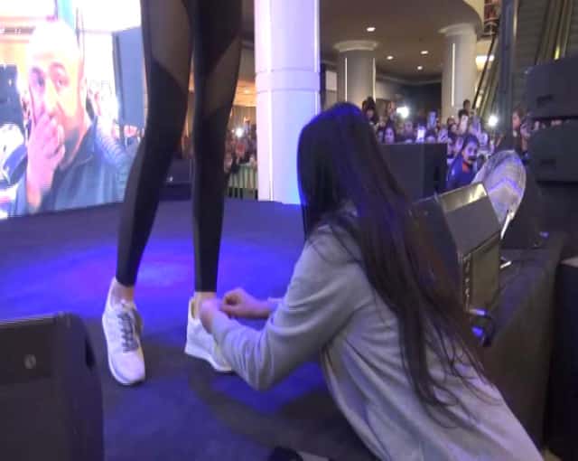 Aleyna Tilki'nin Annesi Sahneye Daldı!