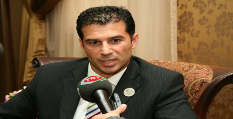 Ünlü Manken İnci Pars,Evli Olan KKTC Başbakanı’ndan Çocuk Bekliyor!