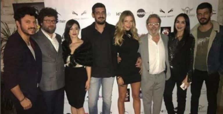 İvana Sert Youtube Kanalı İçin Açılış Yaptı