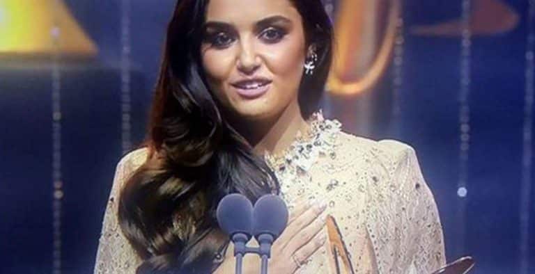 Hande Erçel, sert Konuştu: Karalama Kampanyasıdır!