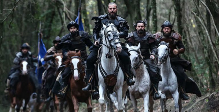 Diriliş Ertuğrul Dizisinin Yapımcısından Açıklama!