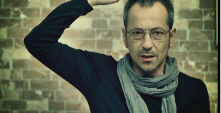 Feridun Düzağaç Kimdir?