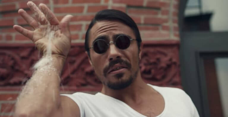 Nusret Bu Kez Dünyaca Ünlü Çifti Tuzlayacak!