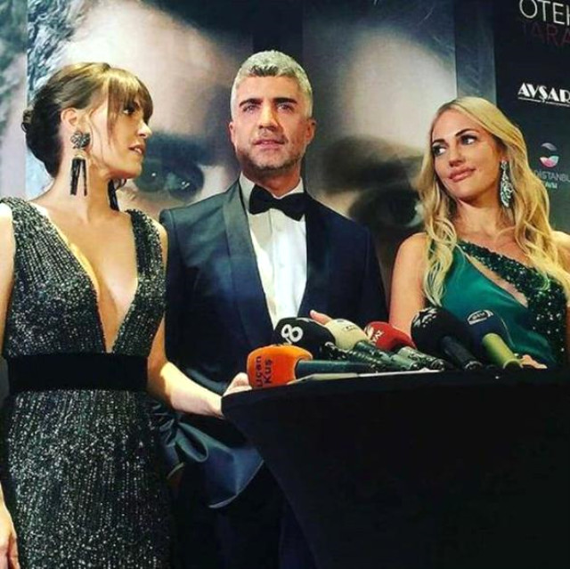 Meryem Uzerli ve Aslı Enver Dekolte Yarışına Girdi!