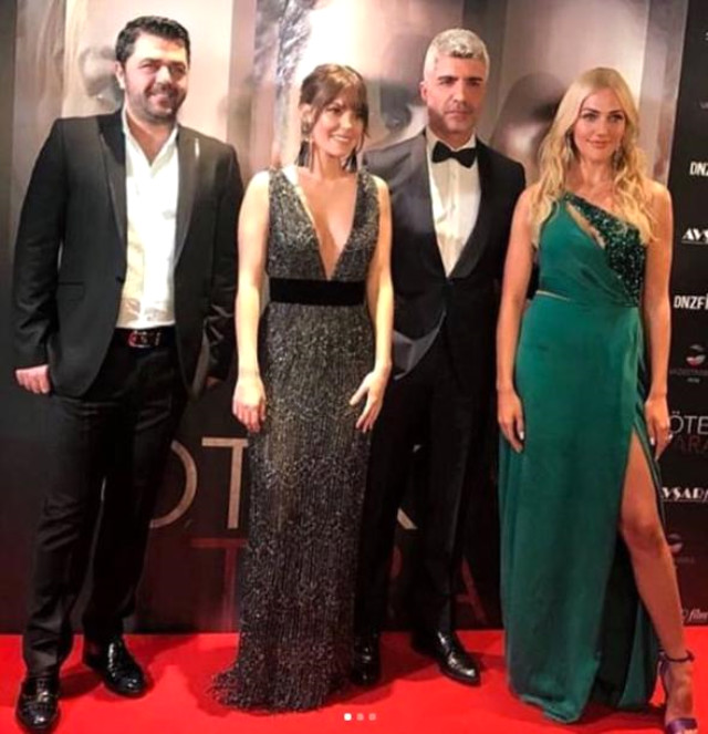 Meryem Uzerli ve Aslı Enver Dekolte Yarışına Girdi!